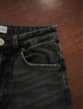 Jeans Zara Mom Fit Taglia 34