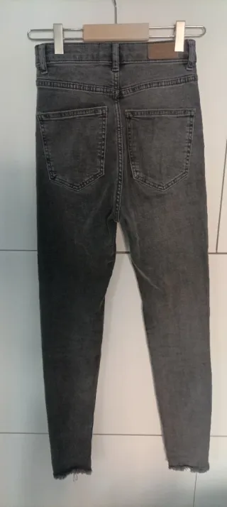 Pantalón vaquero chica Pull&Bear