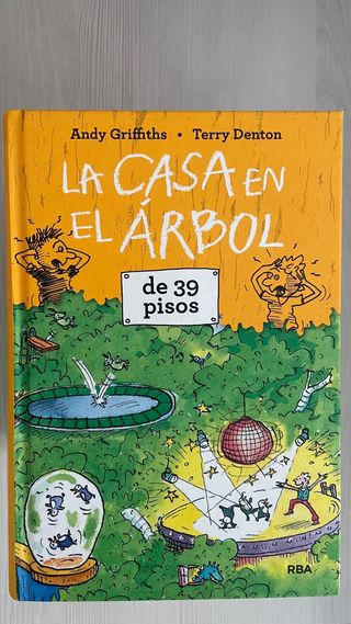 La casa en el árbol de 78 pisos. La noche del e...