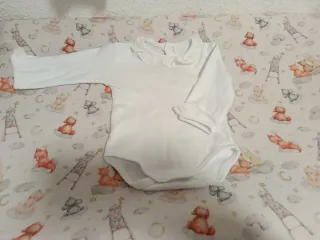 Body bebé blanco puntillas 3 meses