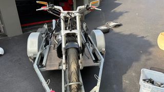 Remolque Moto KXL 150B Premium