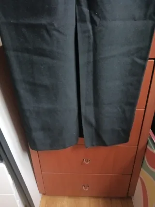 Falda larga negra recta