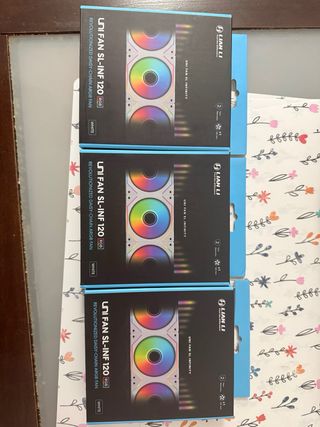 Pack de 3 Lian Li UNI FAN SL-INF 120 RGB White