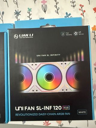 Pack de 3 Lian Li UNI FAN SL-INF 120 RGB White