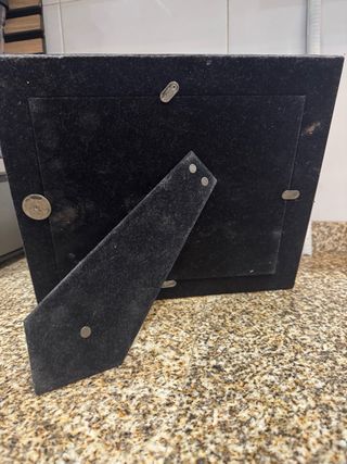 Portaretrato de plata con diseño