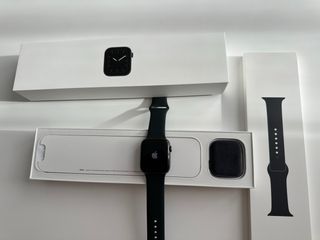Apple Watch Series 5 44mm Space Gray