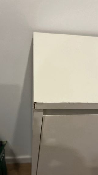 Zapatero blanco Bissa