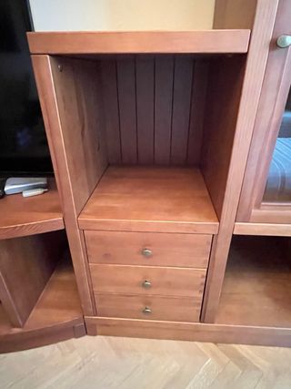 Mueble madera cerezo vitrina y cajones