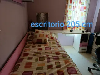 Cama juvenil rosa y blanca