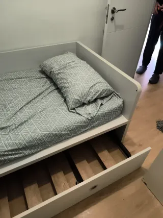 Cama nido con escritorio blanco y gris 2,04 x 1,01