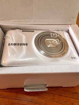 Set 2 Fotocamere Samsung ST66 e ES95 Nuove