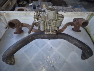 Carburador y colector Citroen 2CV