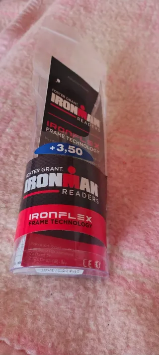 Occhiali da lettura Iron neri e rossi