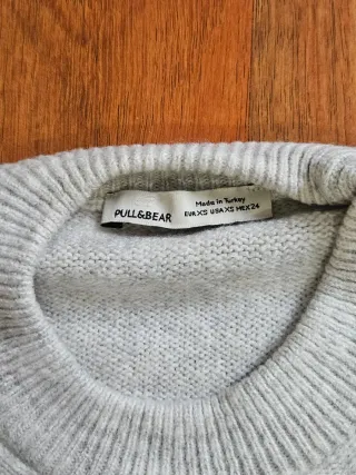 Jersey Pull&Bear costuras gris