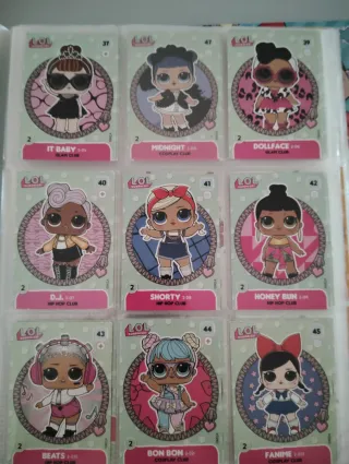 Colección cromos LOL Surprise