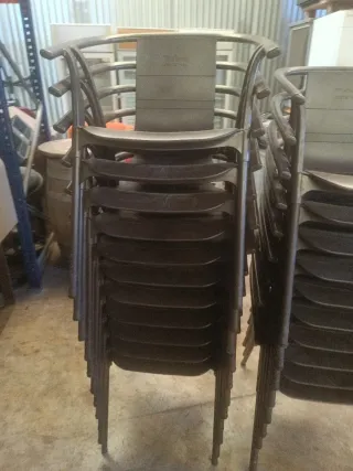 Sillón de terraza exterior metálico