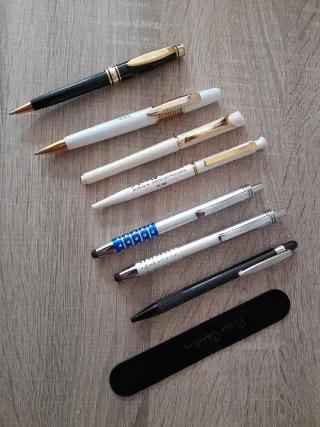 Lote 7 Bolígrafos Pierre Cardin con publicidad