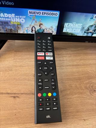 Televisión 32 con mando a distancia