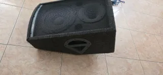 Altavoz Alto Pasivo Negro