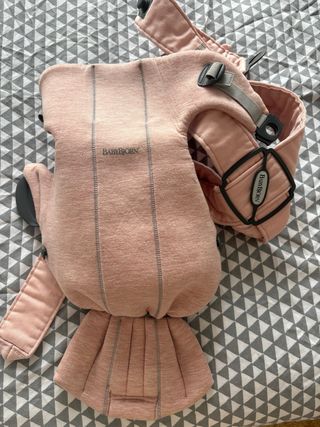 Mochila Portabebés BabyBjörn Rosa