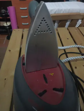 Centro de planchado Polti Vaporella 635