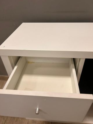Cajonera IKEA Blanca y Negra