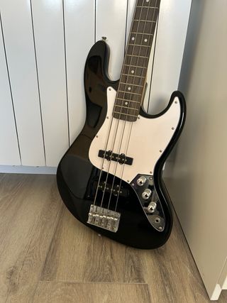 Bajo Eléctrico Negro Daytona