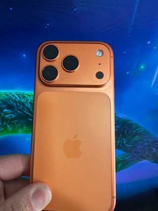 Iphone 17 Pro de 256gb - Color Naranja - Muy nuevo