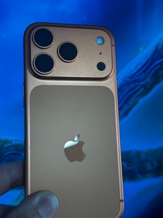 Iphone 17 Pro de 256gb - Color Naranja - Muy nuevo