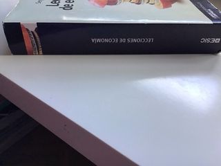 Lecciones de economía