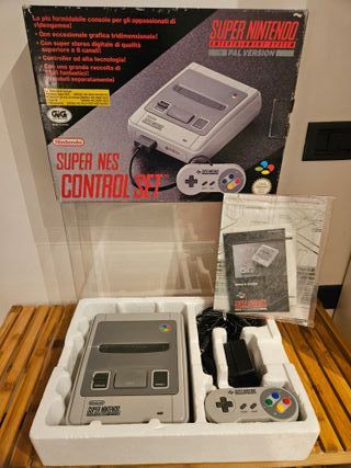 Super Nintendo Entertainment System PAL Console