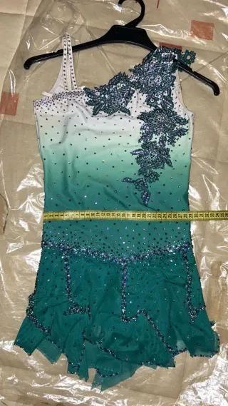 Maillot Patinaje Artístico Verde y Blanco