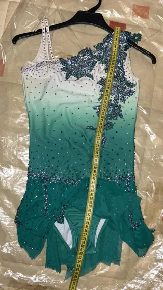 Maillot Patinaje Artístico Verde y Blanco