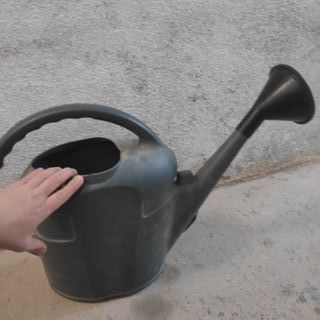 Kit de huerto con Chapo, rastrillo y regadera