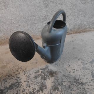 Kit de huerto con Chapo, rastrillo y regadera