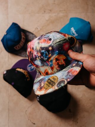 Lote 6 Gorras Streetwear - Obey, NBA Lakers, Prime