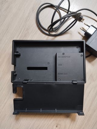 Base y cargador Nintendo Switch