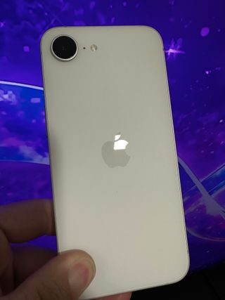 Iphone 16e de 256gb - White - Sólo 11 ciclos