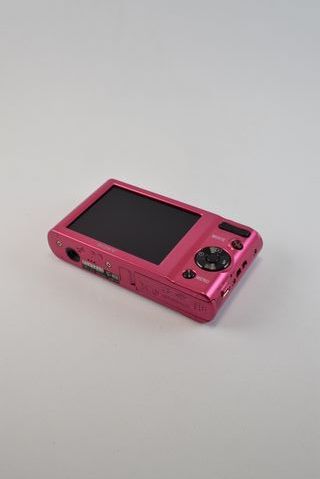 Cámara digital Sony Cyber-shot DSC-W810 – 20.1 MP