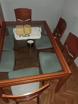 Mesa de comedor cristal y madera