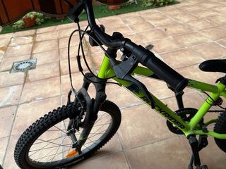 Bicicleta infantil Rockrider verde