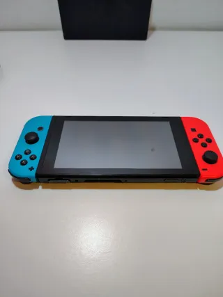 Nintendo Switch V1 2017 Con Moddata con SD 256GB