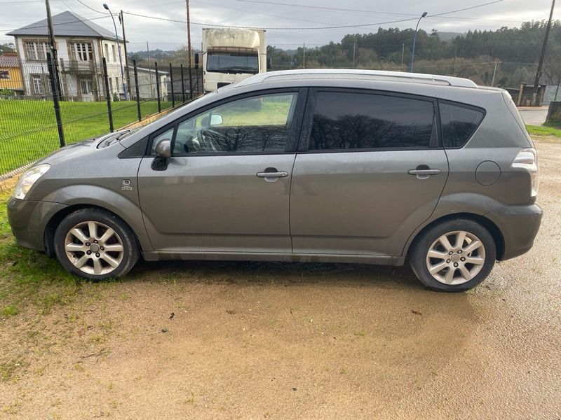 Toyota Corolla Verso - foto 1