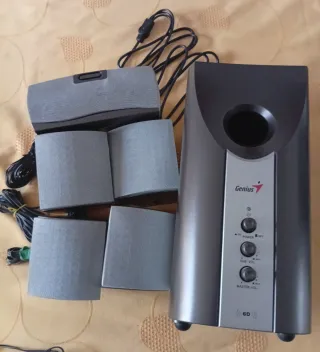 Altavoces Genius 5.1 Negro/Gris