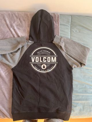 Sudadera Volcom Negra y Gris