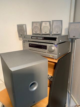 Equipo surround Vieta, para TV