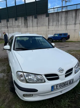 Nissan Almera 2000