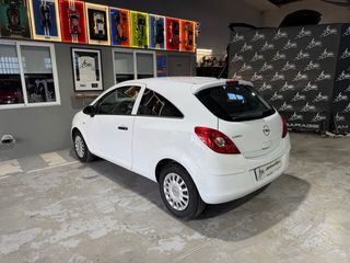 Opel Corsa Essentia 1.2cc 80cv 3p. 2009