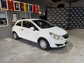 Opel Corsa Essentia 1.2cc 80cv 3p. 2009