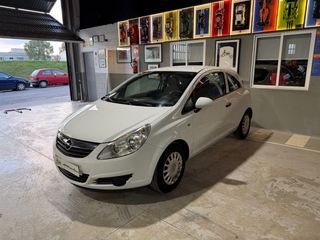 Opel Corsa Essentia 1.2cc 80cv 3p. 2009